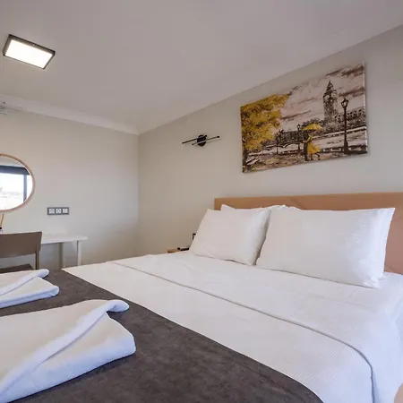 Select Cunda - Sea View With Private Veranda In Cunda Island