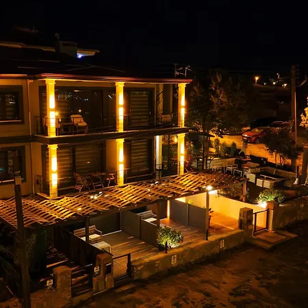 Select Cunda - Sea View With Private Veranda In Cunda Island * Ayvalik