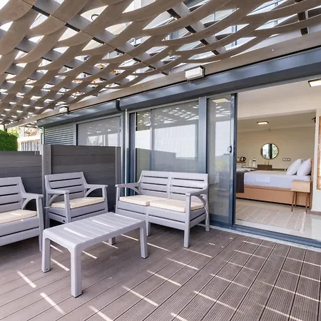 Select Cunda - Sea View With Private Veranda In Cunda Island Ayvalı