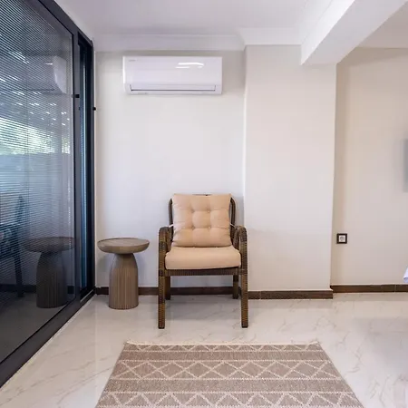 Select Cunda - Sea View With Private Veranda In Cunda Island Holiday home *