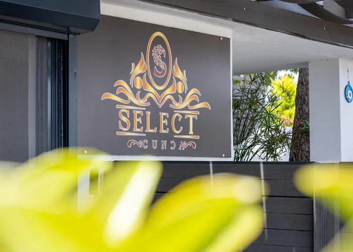 Select Cunda - Sea View With Private Veranda In Cunda Island